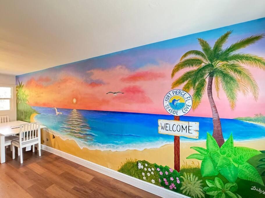 포르 피어스 Seaside Cove 아파트 외부 사진